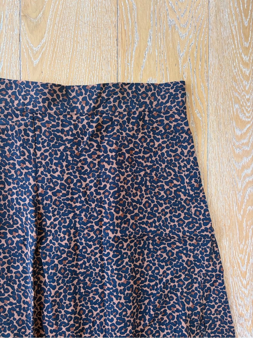 Sézane Tan Skirt - Picture 4 of 5